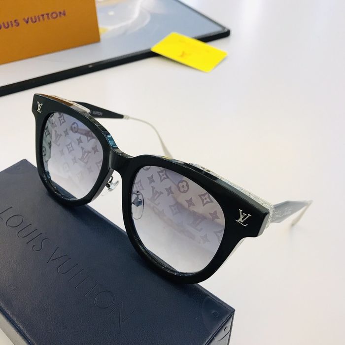 Louis Vuitton Sunglasses Top Quality LVS00666